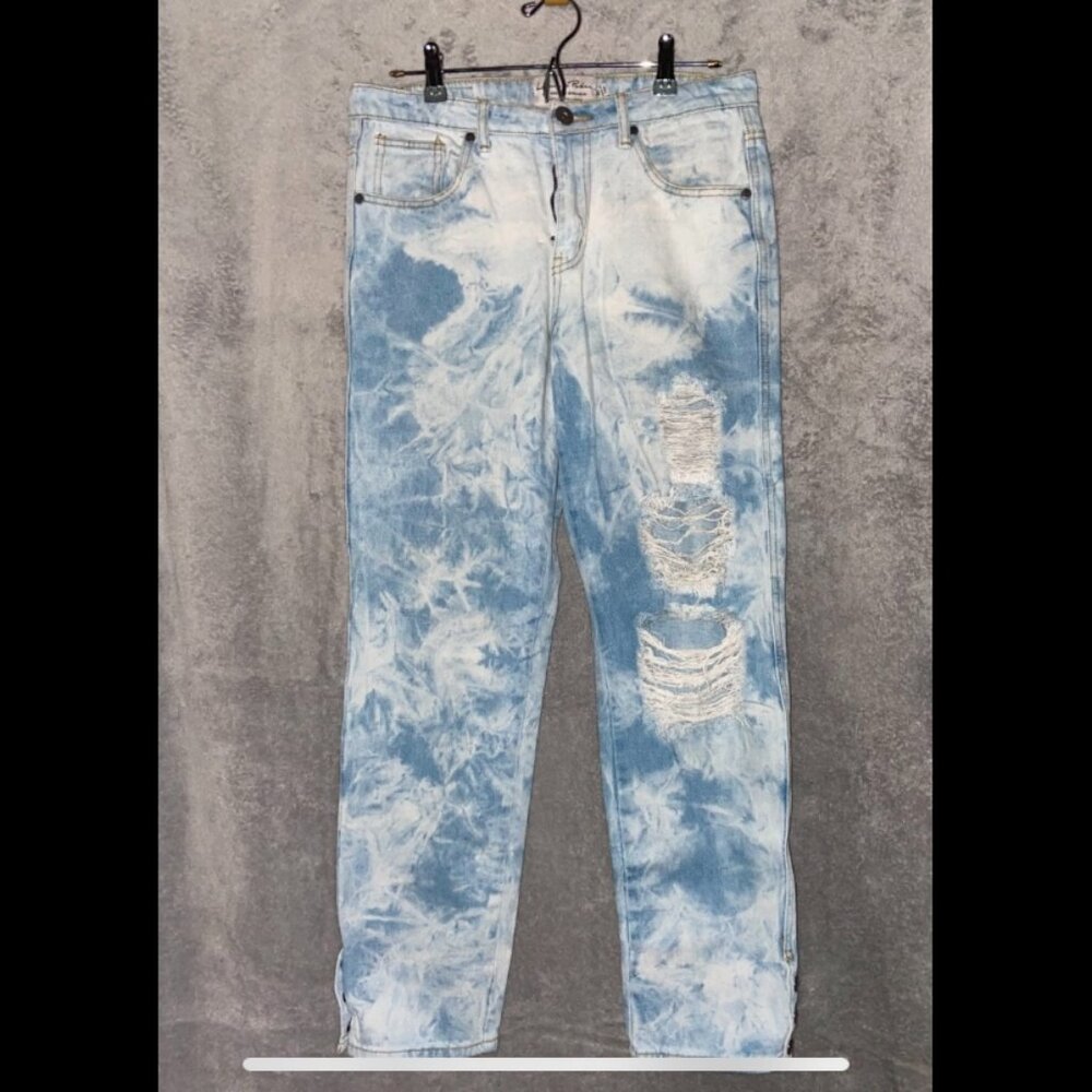 Men's Acid Wash Distressed Jeans